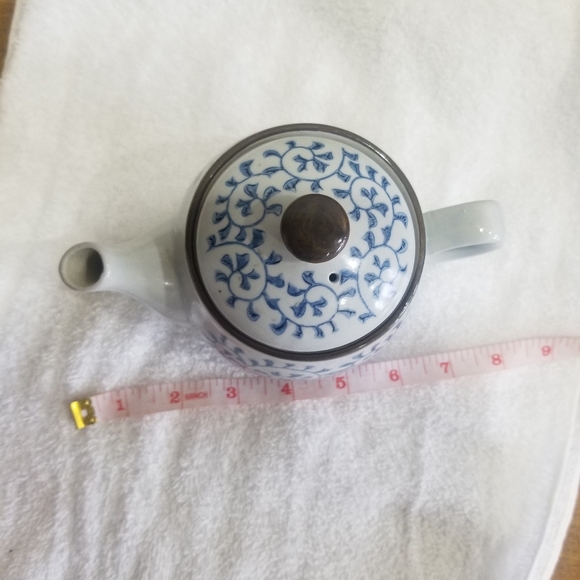 Authentic Japanese ceramic loose leaf tea pot - Picture 4 of 4